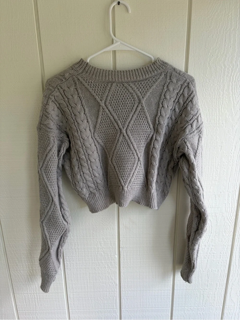 SHEIN Cropped Cable Knit Crewneck Sweater - Gray